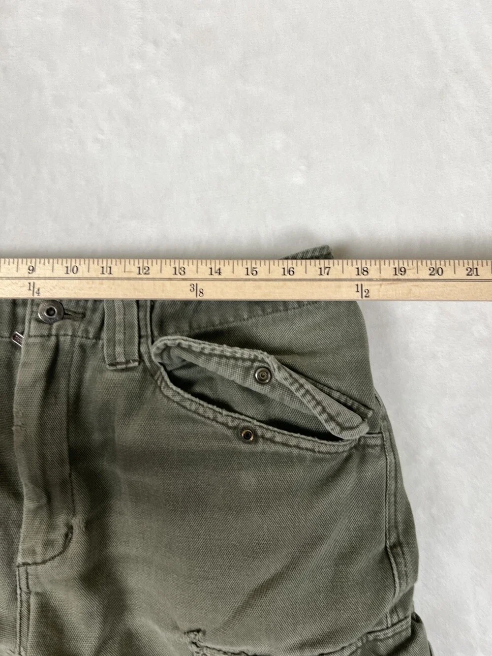 Duluth Trading Co shows wear